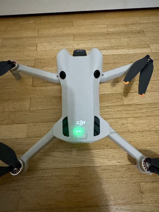 REZERWACJA - Dron DJI Mini 4 Pro Fly More Combo + filtry ND - Jak nowy