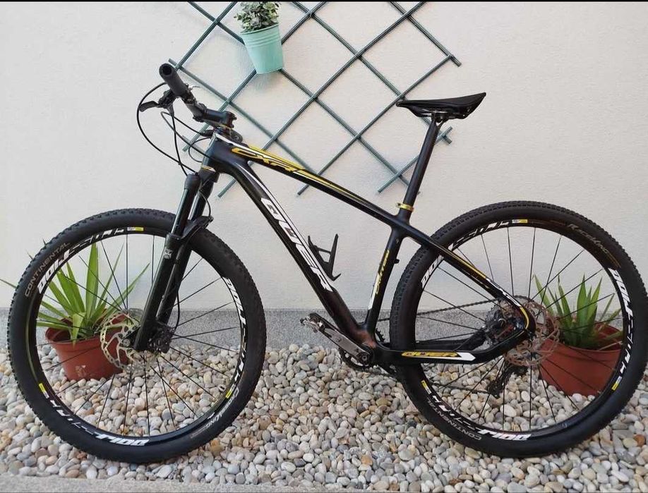 BTT Carbono Roda 29