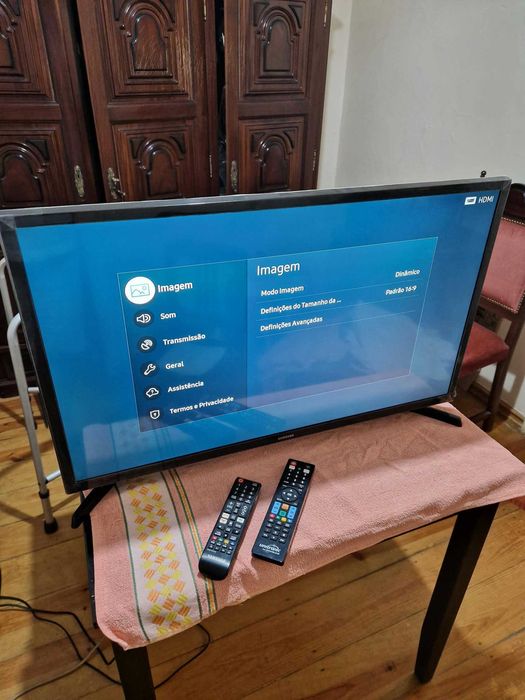 Samsung Smart TV 32" Full HD UE32T5305AK - Impecável