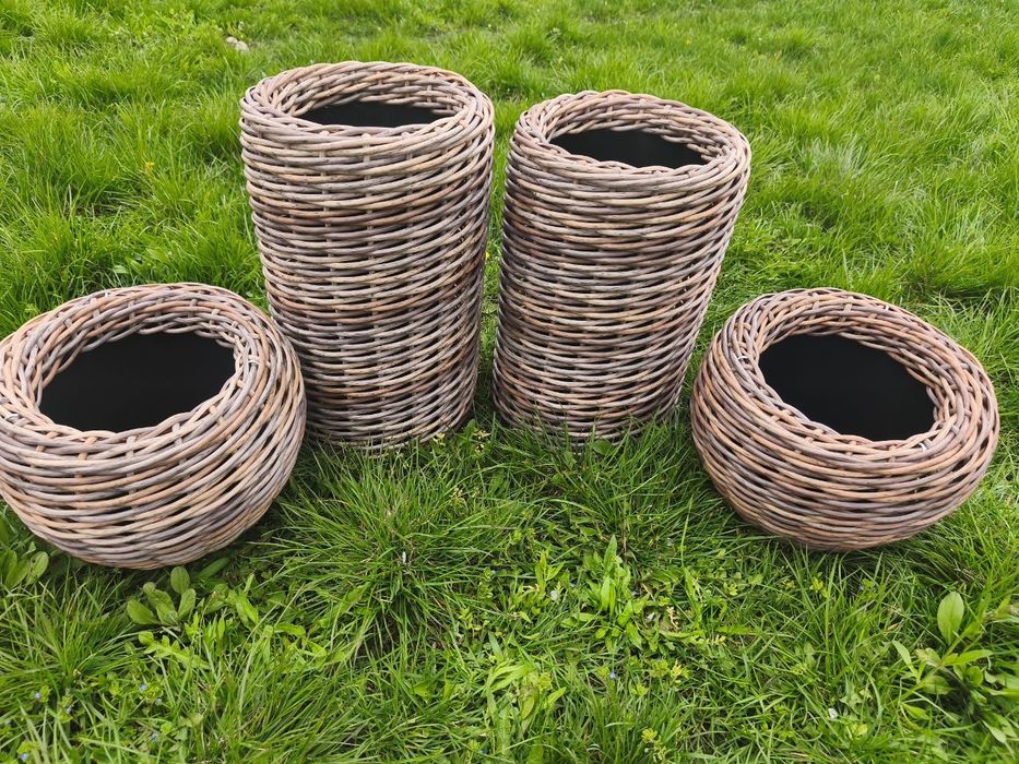 Кашпо з ротанга/Вироби з ротанга