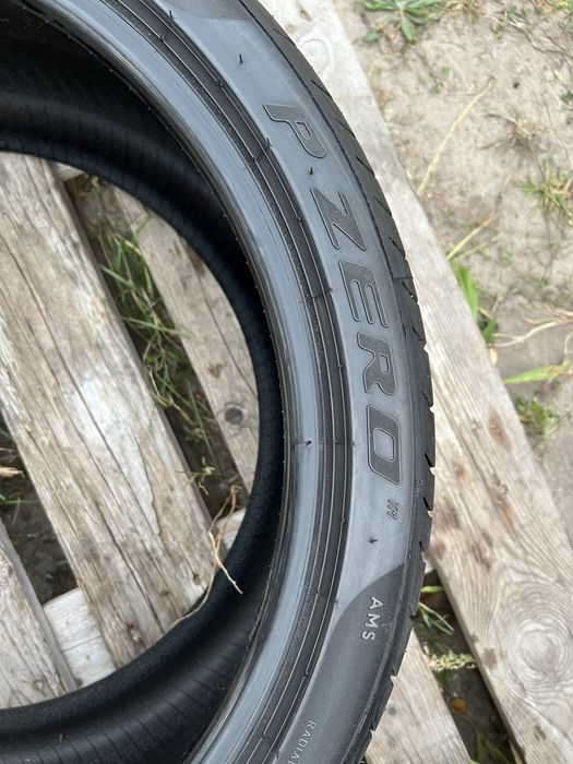 295/30/R20 Pireli