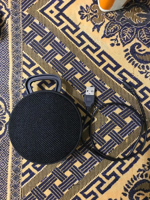 Портативная колонка Bluetooth