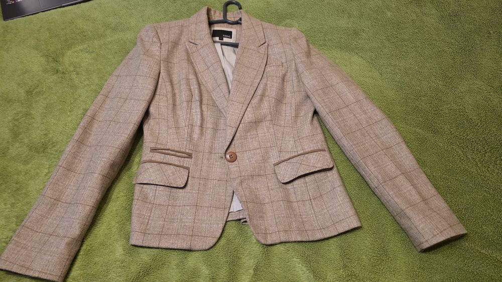 Продам теплий жакет NEXT .