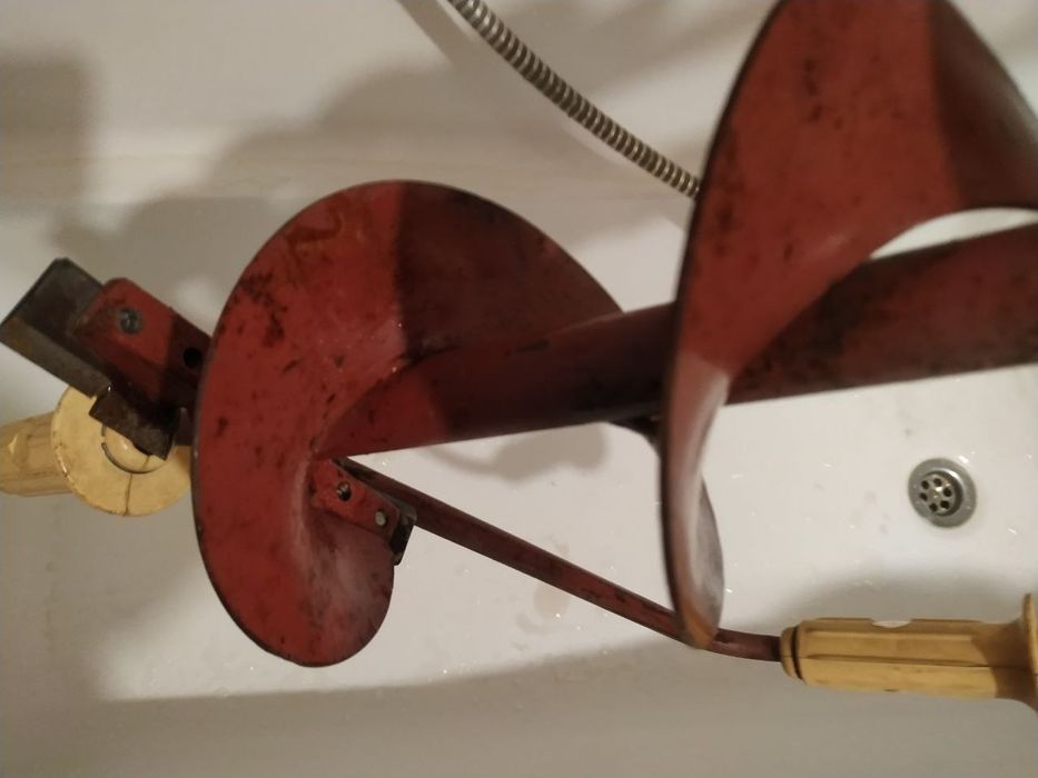 Ледобур СССР новый