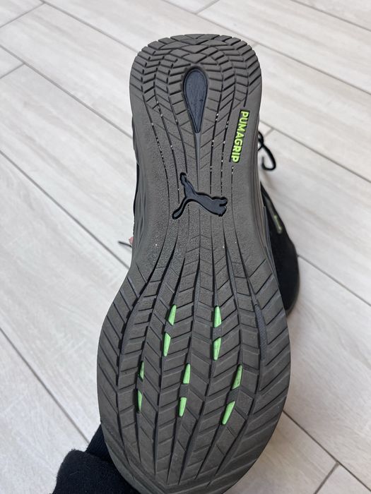 Кроссовки Puma  для зала