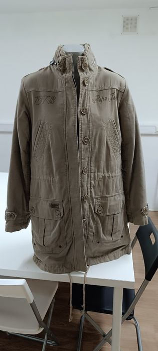 Casaco de senhora Pepe Jeans tamanho S, usado mas em excelente estado.
