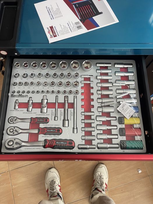 Carrinho de 7/7 gavetas cheias