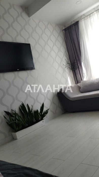 1 комнатная квартира с видом на море в  кирпичном доме