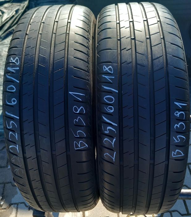 225/60/18 Bridgestone Alenza 001 H:BMW 104W