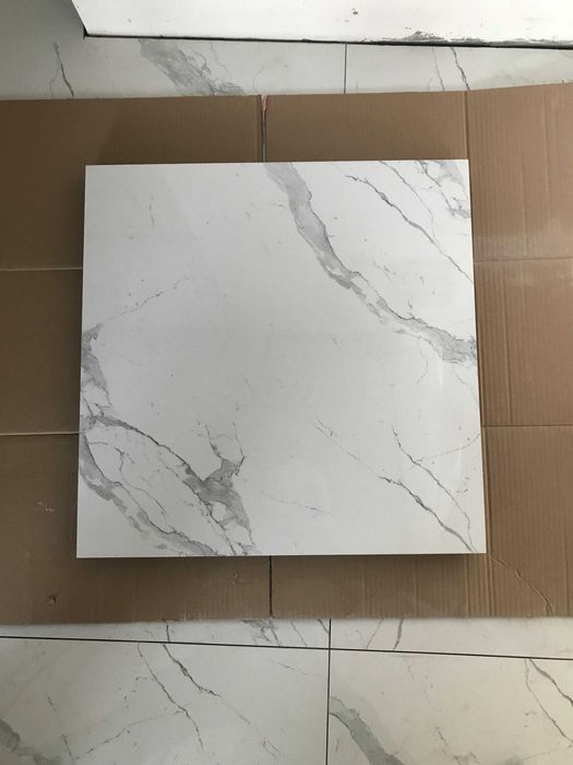 Плитка Megagres Carrara Royal Satuario