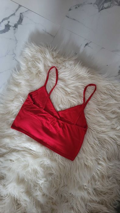 Top czerwony na ramiączkach XS