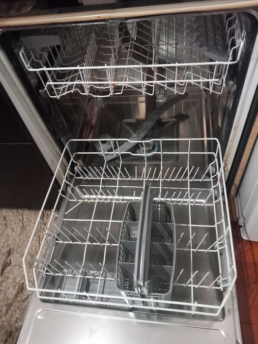 Máquina lavar loiça. Para peças