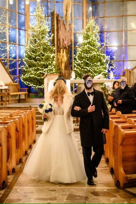 Zjawiskowa suknia ślubna.