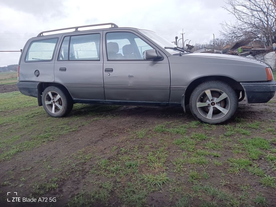 Опель кадет,1.3 бенз.