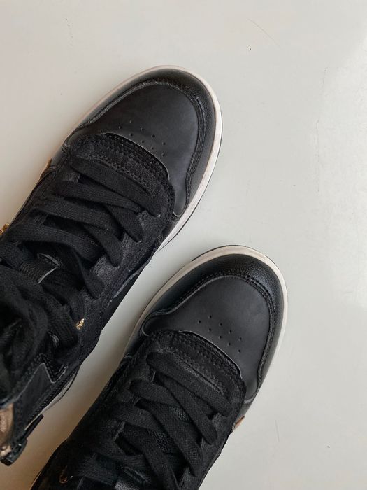 Нові чорні кросівки Mexx, 38 розмір