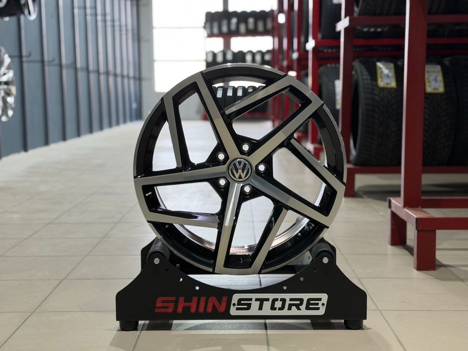 Нові диски Volkswagen Skoda R18 5x112 REPLICA VW6108 Black Machined Face