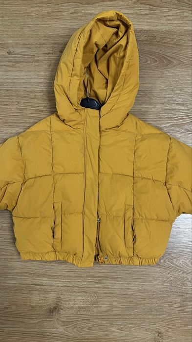 Куртка mango на 4/5 років