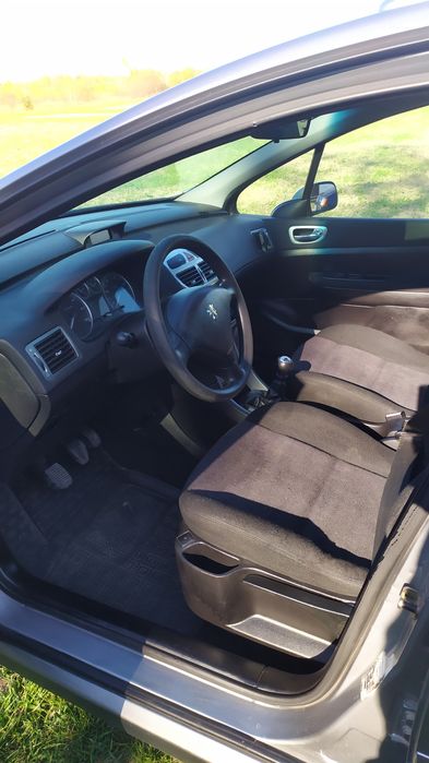 Peugeot 307 sw 2.0hdi 2005р.