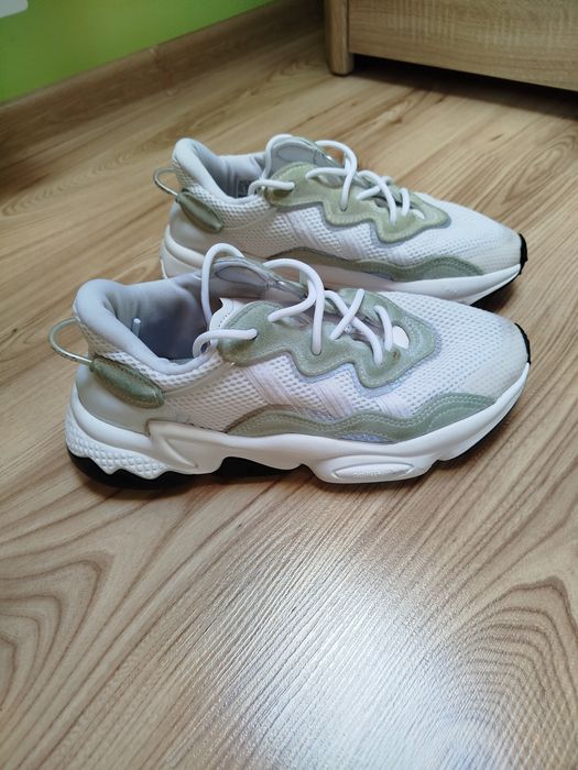 Sneakersy damskie adidas ozweego