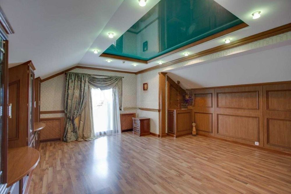 Козин КМ Золоті Ворота.Особняк 750м 30 сот.Охрана.Конча-заспа.БЕЗ-%