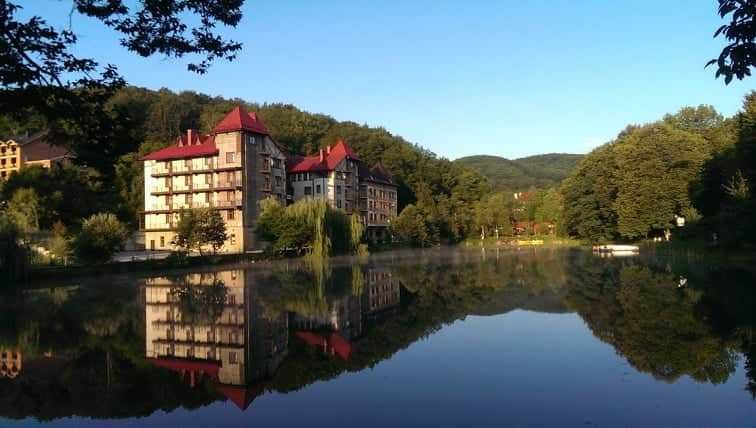 Апартаменти подобово оренда с Поляна Закарпаття