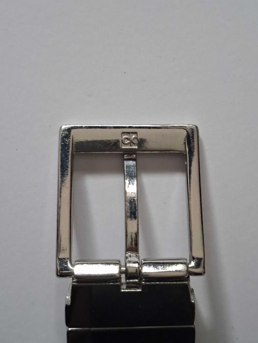 Cinto original CK Calvin Klein Reversível, em pele / couro, com 115cm