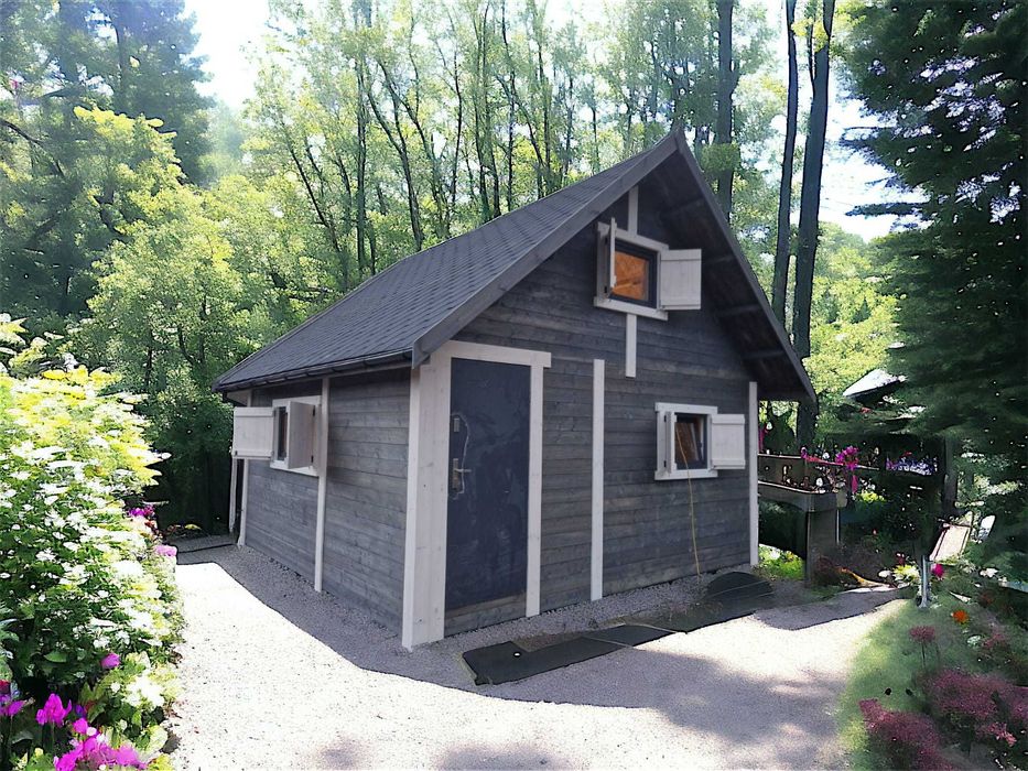 Domek drewniany domek letniskowy bez pozwolenia działka ogród ROD MAKS