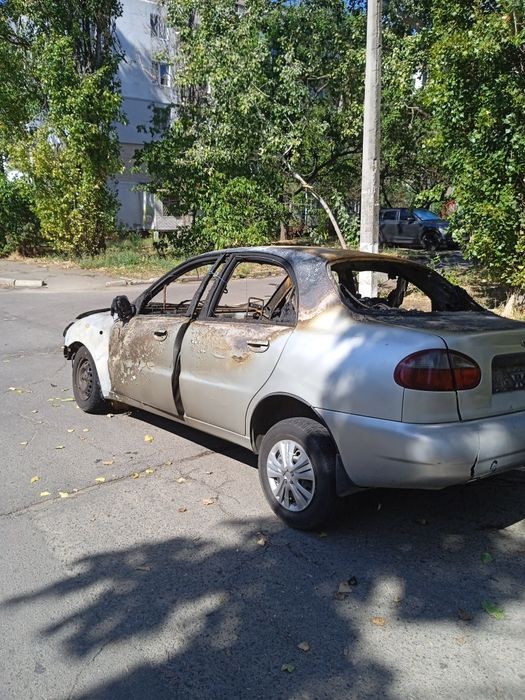 продам ланос после пожара(документы в порядке)