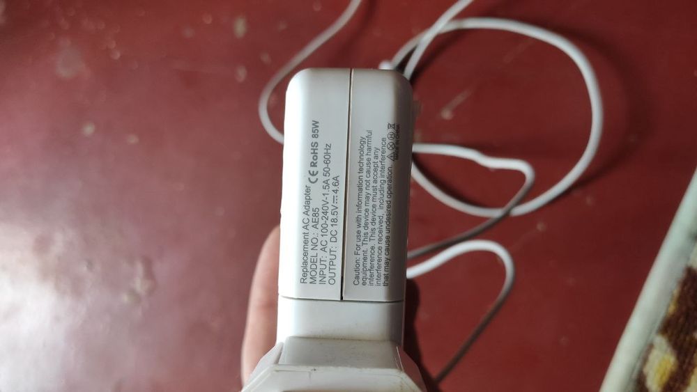 Блок питания для MacBook