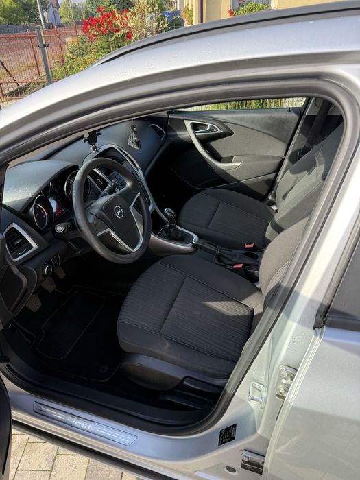 Sprzedam Astre J, 2010r, 1.6 benzyna !