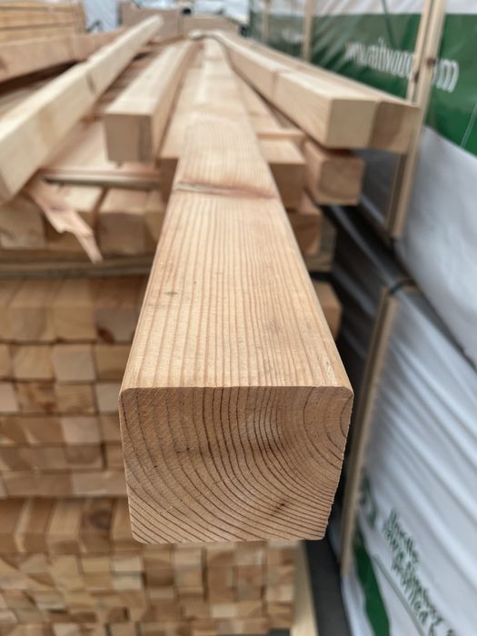 Belka strugana sosnowa 68x68