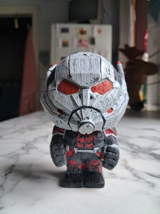 Фигурки Marvel, Disney, DC