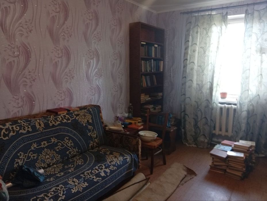 Терміново продам затишну 2-кімнатну квартиру