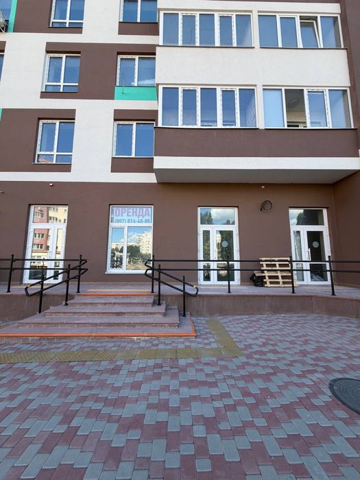 Здається комерційне приміщення ЖК «Парковий квартал» 80м2