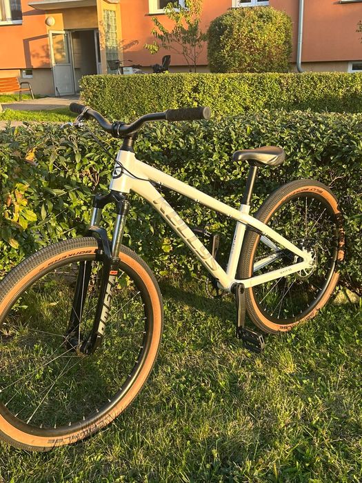 Rower Dirt Kellys Whip 30 DJ26 rama L