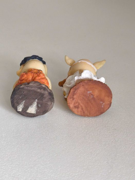 Porquinho miniatura/ profissão de canalizador