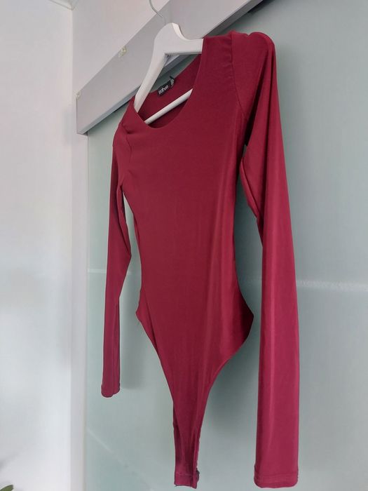 Bordowe body w super stanie rozmiar 36