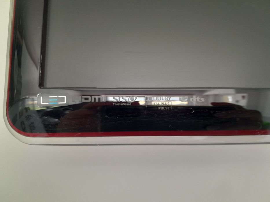 LCD SAMSUNG com Suporte