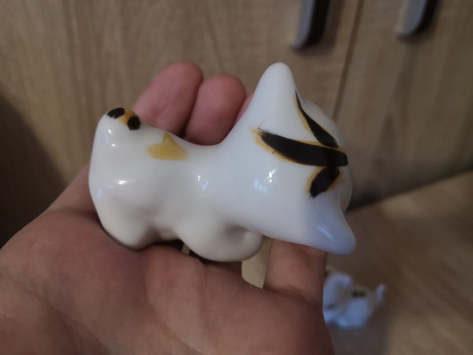 Dwa kotki, koty figurki