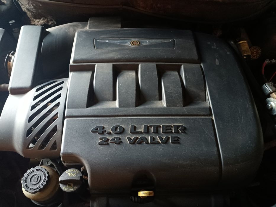 Silnik chrysler pacifica 4.0
