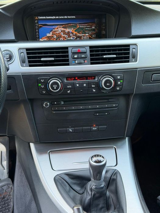 Bmw 320d LCI pack M look 335