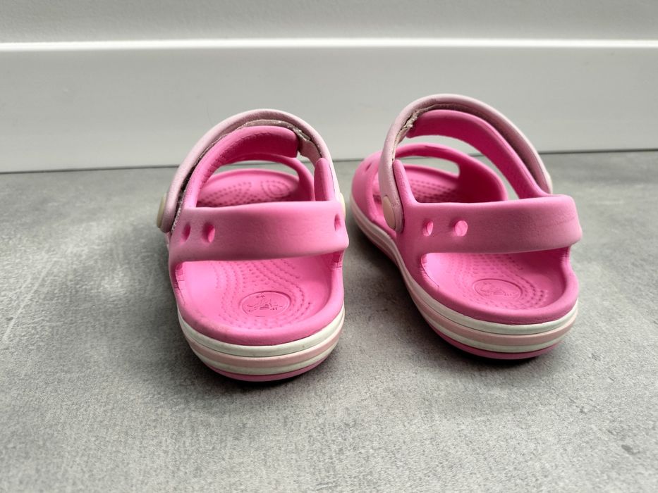 Crocs dziewczynka sandały różowe - Bayaband Sandal, rozmiar C6, 22-23