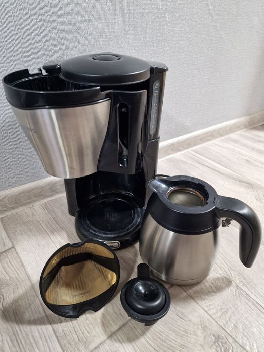 Крапельна кавоварка з фільтром Philips HD 7546 для молотої кави