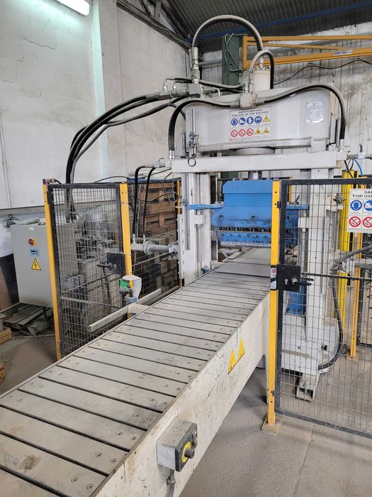 łupiarka półautomatyczna Techno Split do kamienia, pustaków 60t/600mm