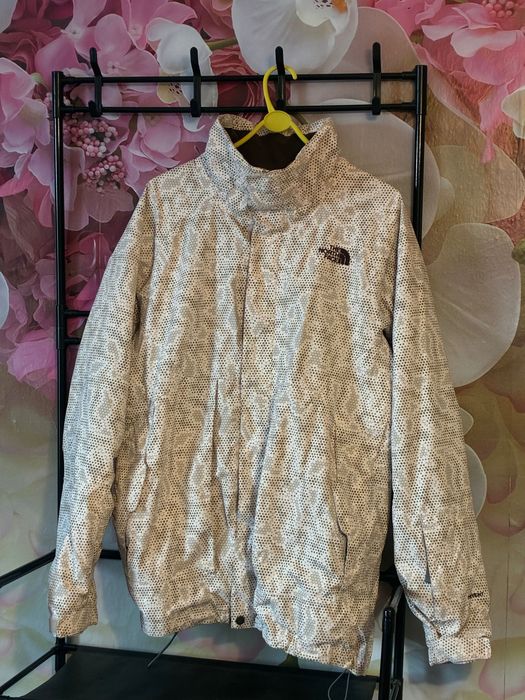 Куртка The North Face HyVent