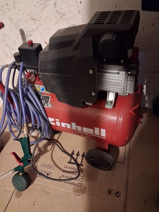 Compressor einhel quase novo 24l c/  acessórios