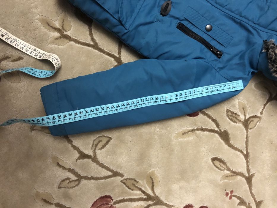 Зимова куртка на 5-6 років, ріст 118 см
