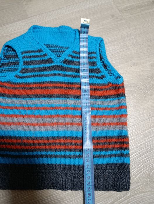 В'язана желетка, безрукавка дитяча, 1,5-2 роки