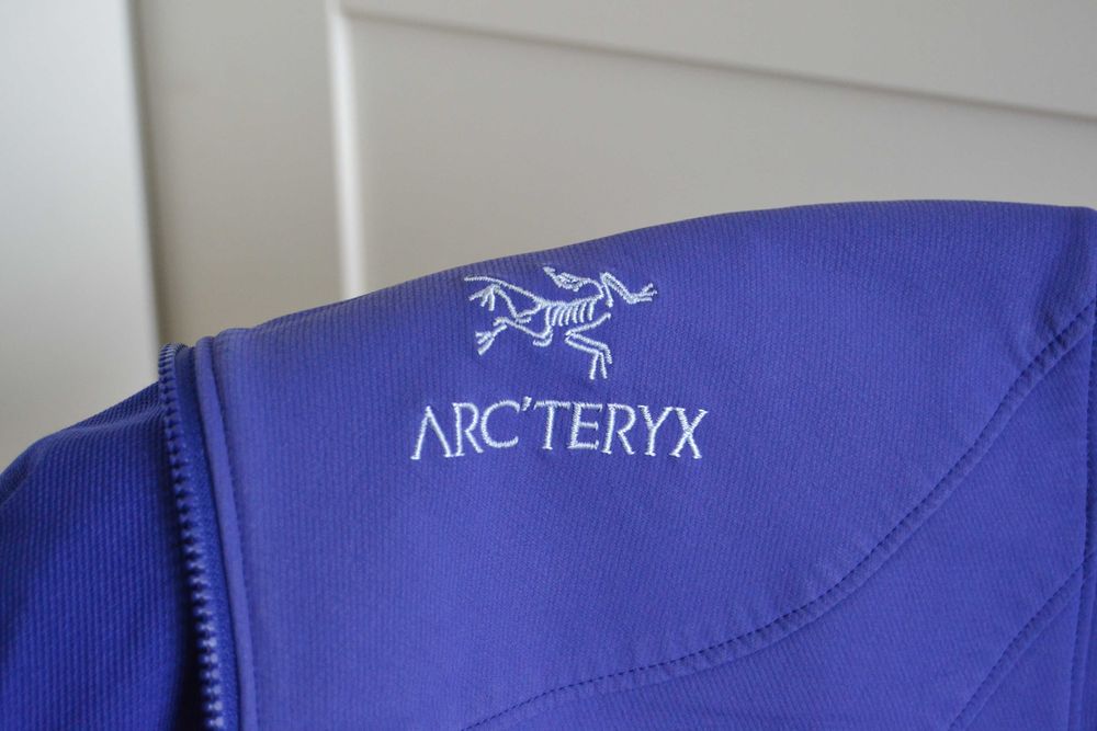 Arc'teryx Gamma LT - damska fioletowa kurtka rozm. M