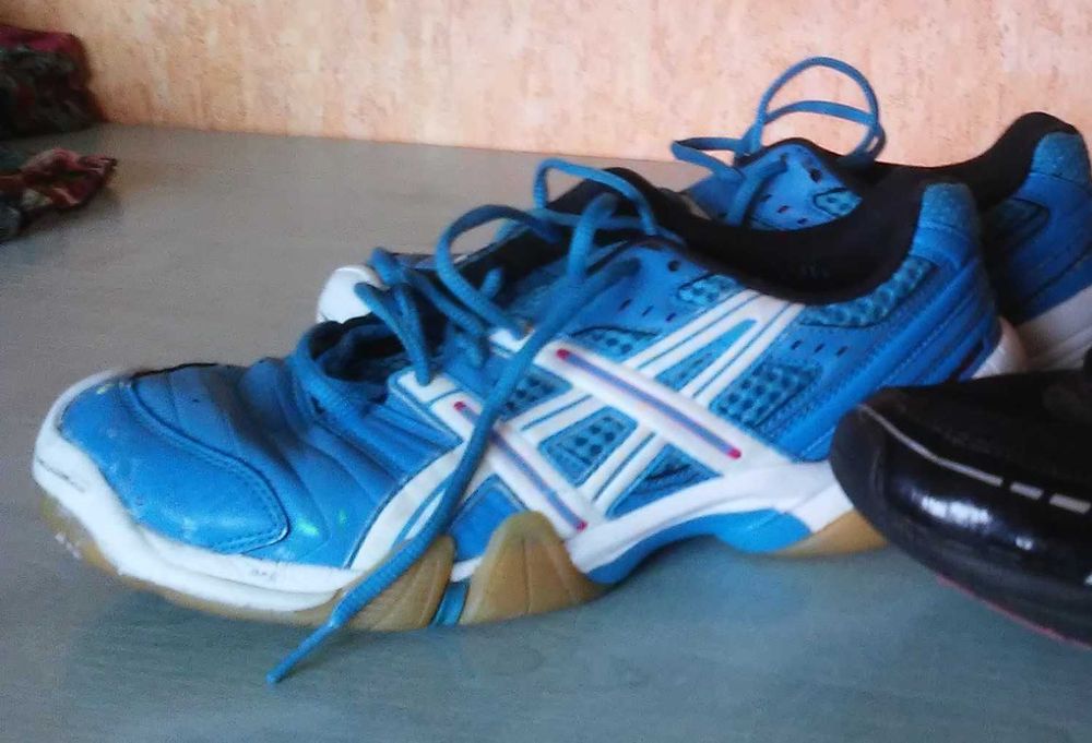 buty niebieskie (GEL) sportowe do biegania 37/38